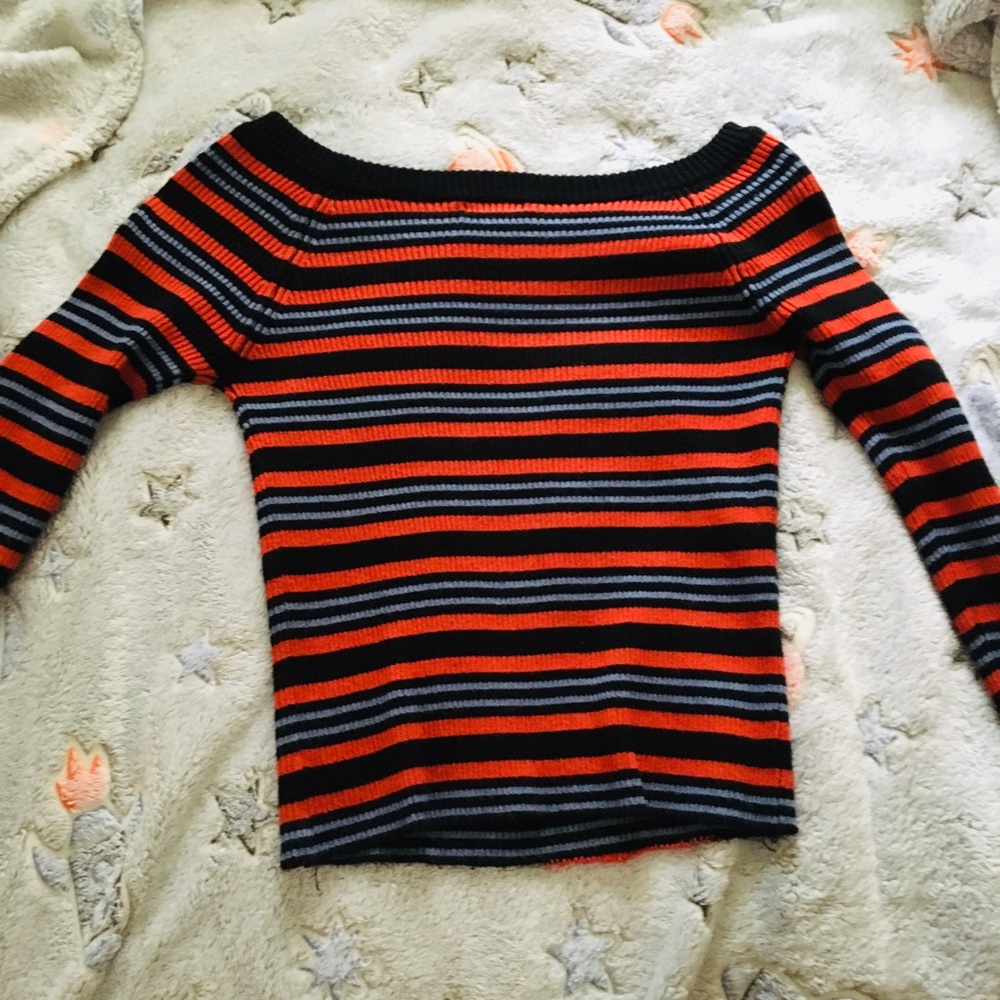 Half long sleeve shirt